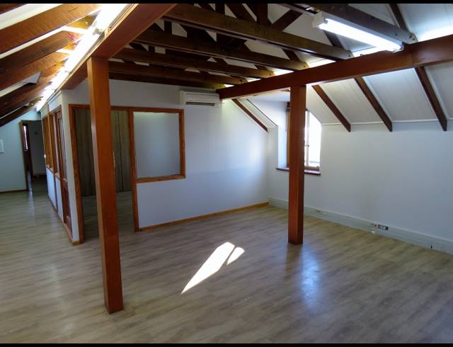 65M² OFFICE TO LET IN STELLENBOSCH CENTRAL